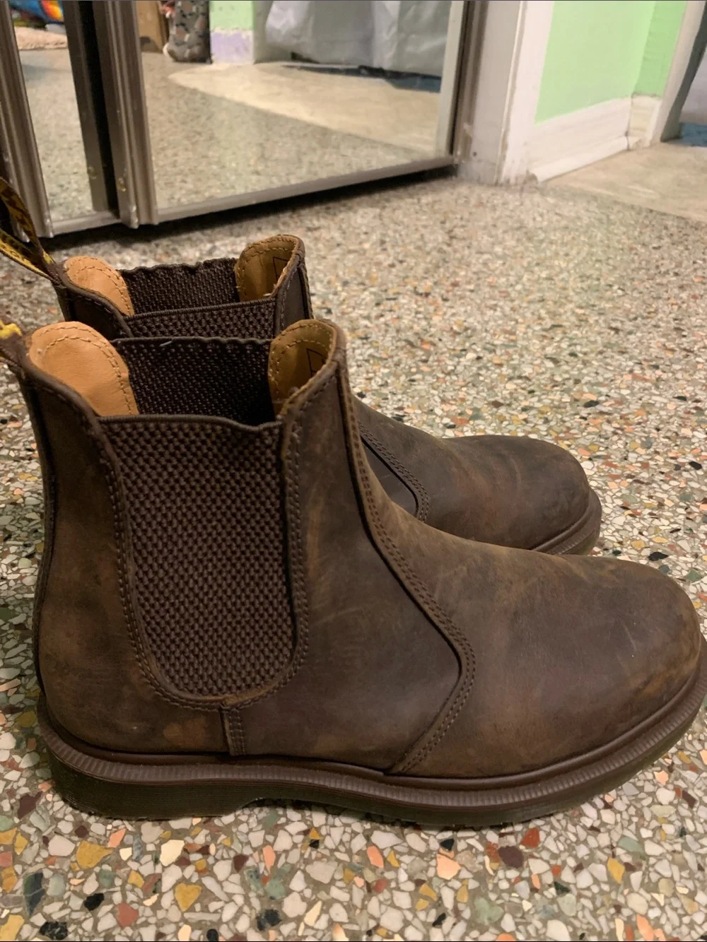Dr. Martens Men's Dark Brown Chukka Chelsea Boots
